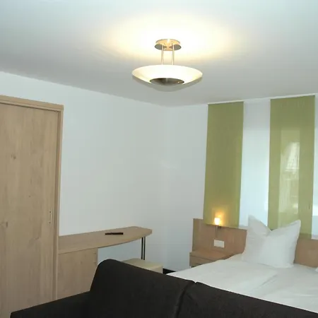 雷特尔巴克公寓 公寓